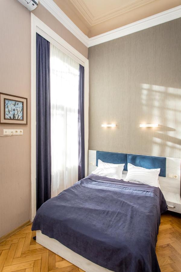 Hb Apartments Mari Brose Tbilisi Exterior photo